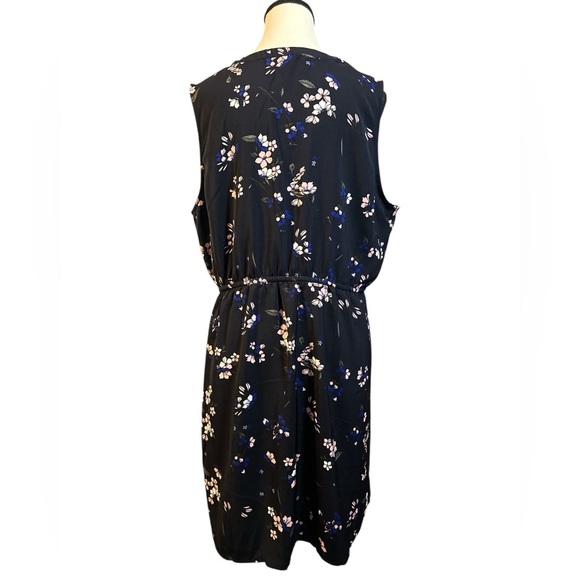 41 Hawthorn Floral Sleeveless Tie Waist Dress Clara Navy Size XL - Picture 7 of 8